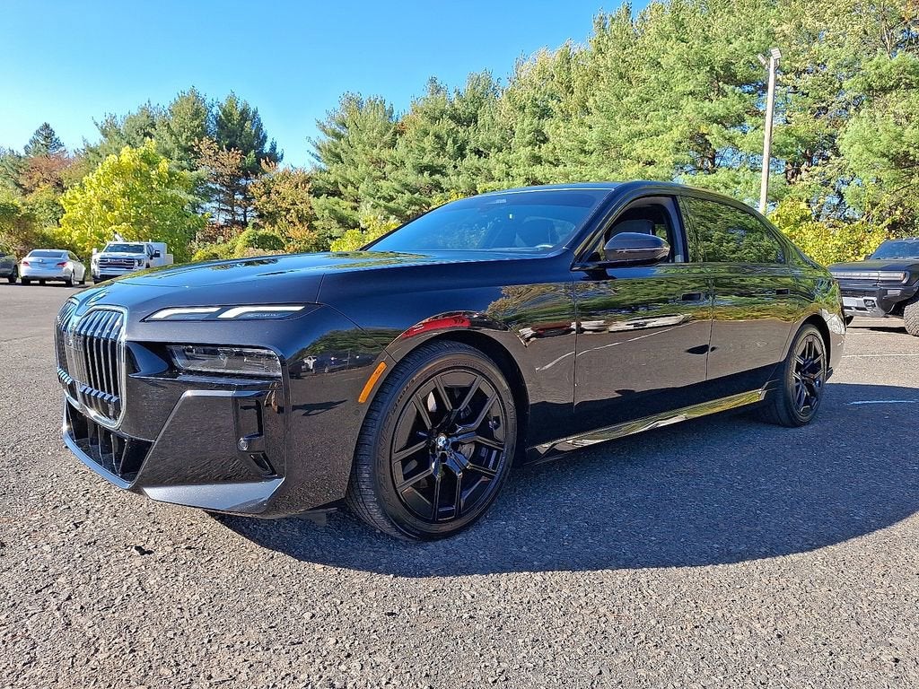 2025 BMW 7 Series 740i xDrive