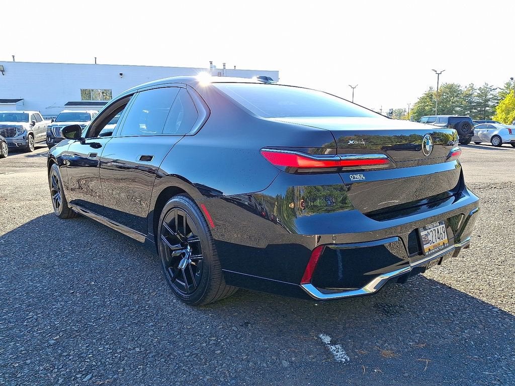 2025 BMW 7 Series 740i xDrive