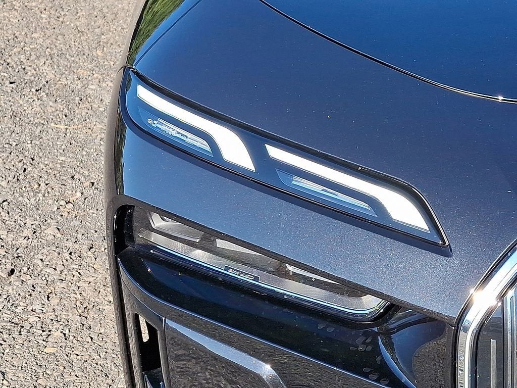 2025 BMW 7 Series 740i xDrive