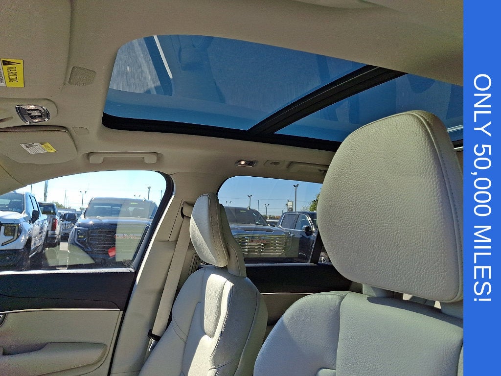 2020 Volvo XC90 Momentum - Photo 14