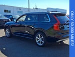 2020 Volvo XC90 T6 Momentum 7 Passenger