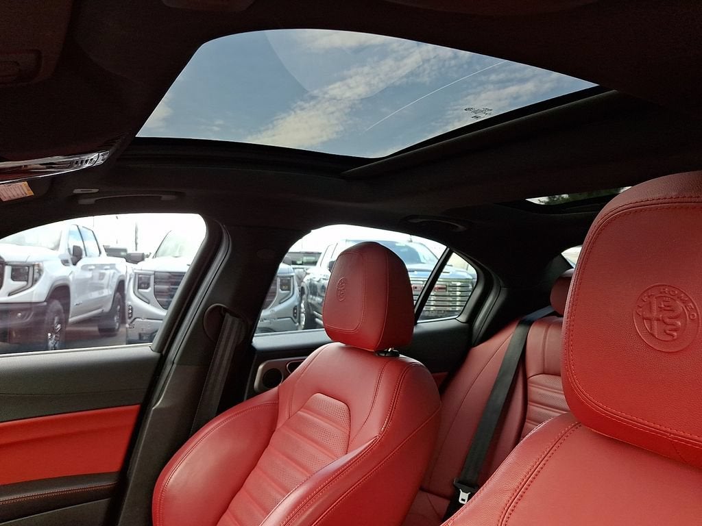 2021 Alfa Romeo Giulia Ti Sport RWD