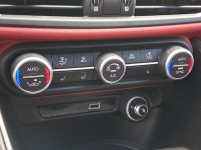 2021 Alfa Romeo Giulia Ti Sport RWD
