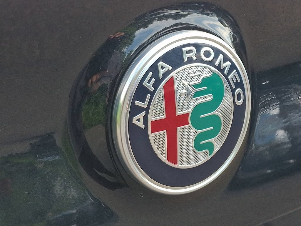 2021 Alfa Romeo Giulia Ti Sport RWD
