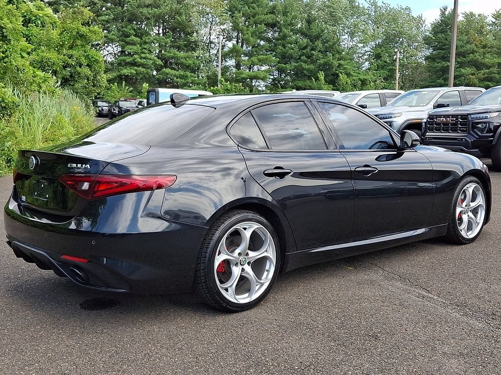 2021 Alfa Romeo Giulia Ti Sport RWD